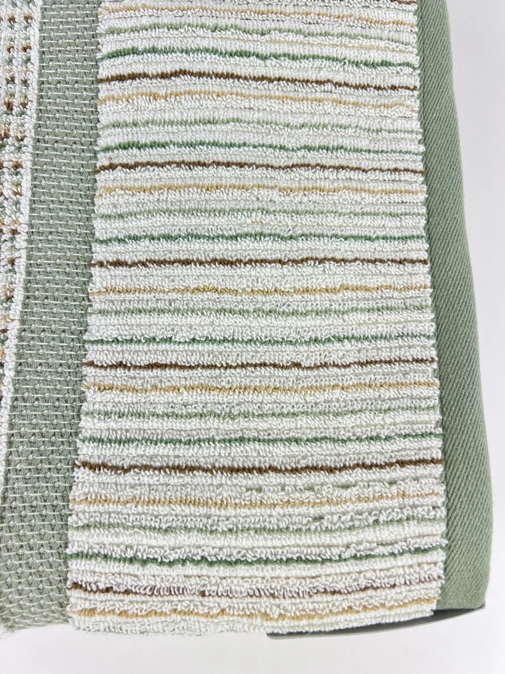 SOHO Living Bath Towels in Sage Cream Tan Striped Soft 100% Cotton Set of 2 NEW